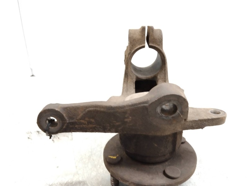 Recambio de mangueta delantera derecha para ford sierra turnier 1.8 turbodiesel referencia OEM IAM   