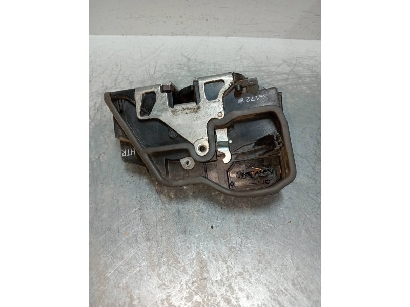 Recambio de motor cierre centralizado trasero derecho para bmw serie 7 (e65/e66) 3.0 turbodiesel cat referencia OEM IAM 7036172 