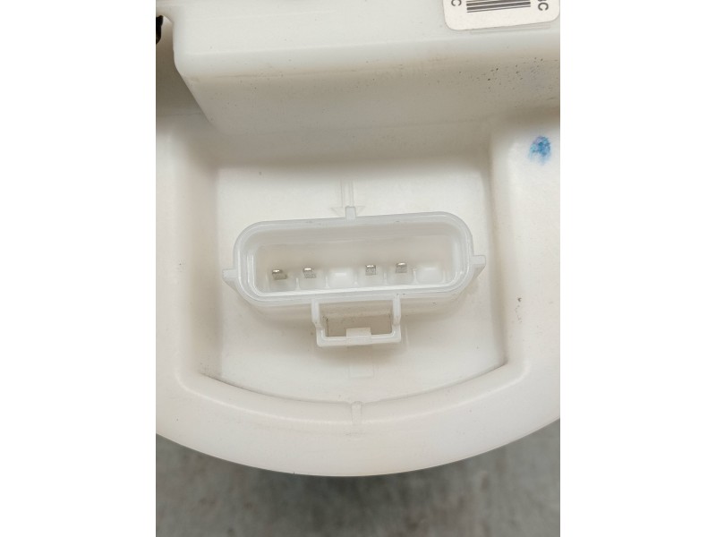 Recambio de bomba combustible para ford fiesta (ccn) 1.25 16v cat referencia OEM IAM C1B19H307BC 0580200175 