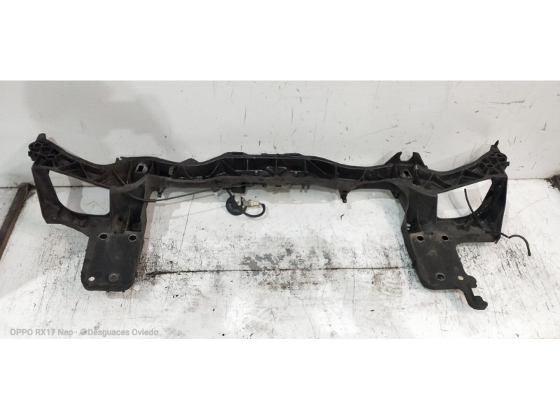 Recambio de panel frontal para renault kangoo profesional referencia OEM IAM   