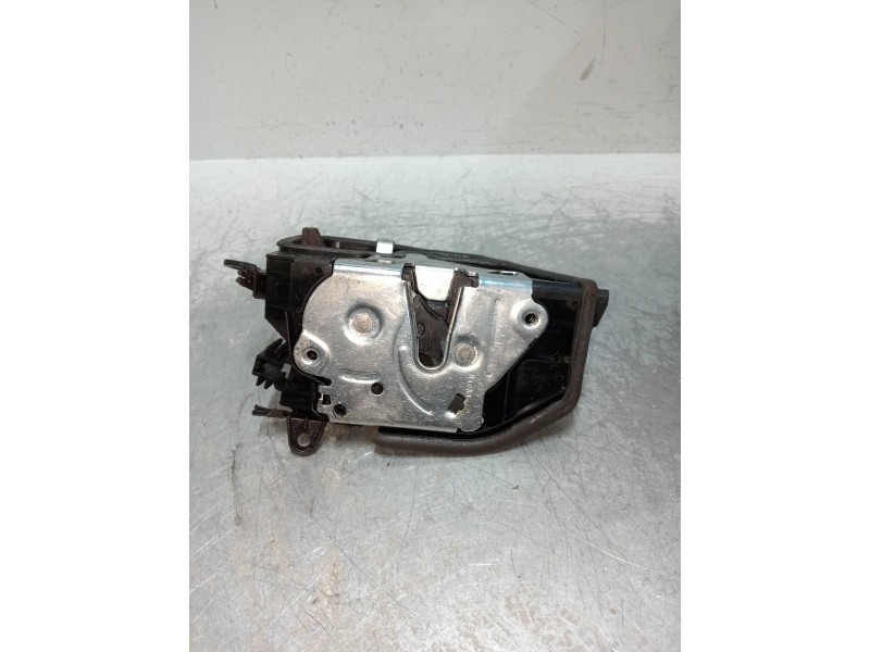 Recambio de motor cierre centralizado delantero derecho para bmw x3 (f25) xdrive 30d referencia OEM IAM 7318416  5P