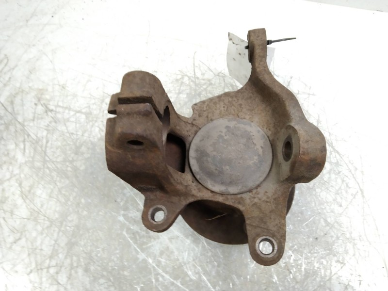 Recambio de mangueta delantera izquierda para ford sierra turnier 1.8 turbodiesel referencia OEM IAM   