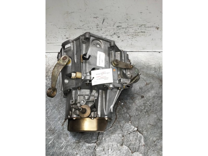 Recambio de caja cambios para peugeot 309 1.5 g referencia OEM IAM 20CJ99 1986733C  Recambio de caja cambios para peugeot 309 1.5 g referencia OEM IAM 20CJ99 1986733C