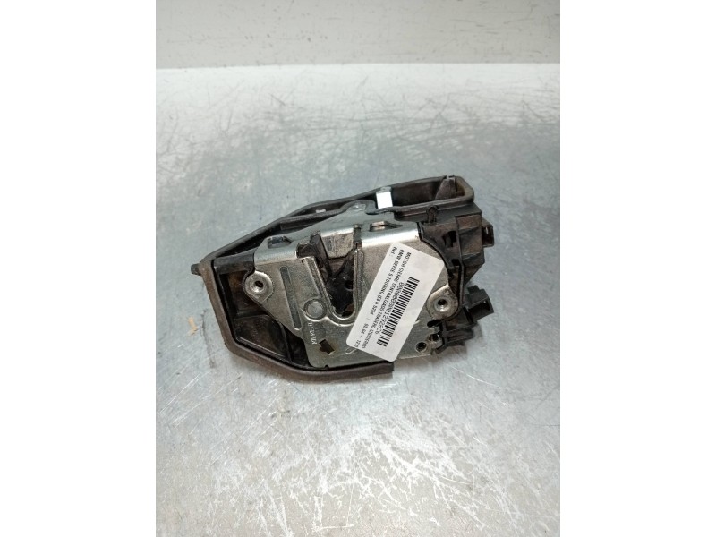 Recambio de motor cierre centralizado trasero izquierdo para bmw serie 5 touring (e61) 525d referencia OEM IAM 7167069  5P