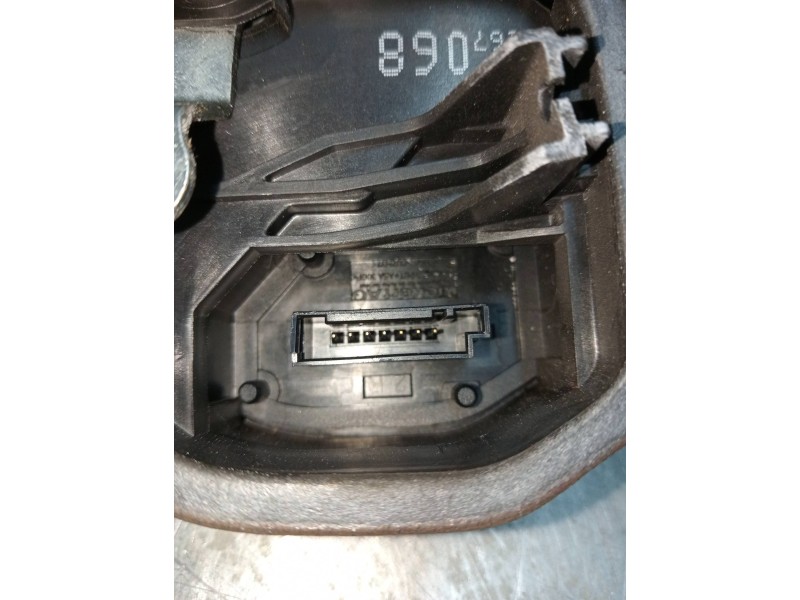 Recambio de motor cierre centralizado delantero derecho para bmw serie 5 touring (e61) 525d referencia OEM IAM 7167068  5P