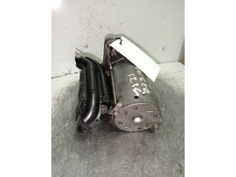 Recambio de motor arranque para ford fiesta (ccn) 1.25 16v cat referencia OEM IAM 8V2111000BE TS12E10 