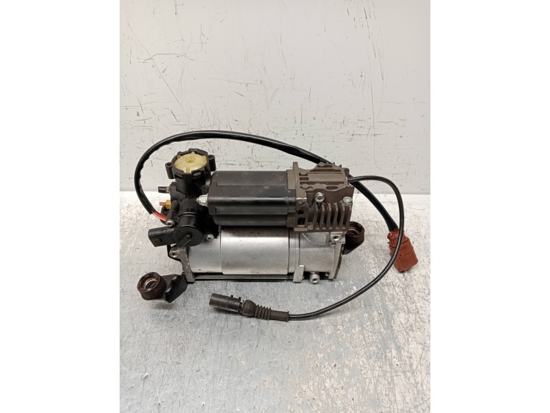 Recambio de bomba suspension para audi a6 allroad quattro (4fh) referencia OEM IAM   