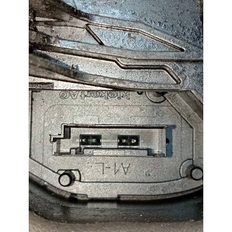 Recambio de motor cierre centralizado delantero izquierdo para bmw serie 5 lim. (f10) 520d referencia OEM IAM A053702  4P