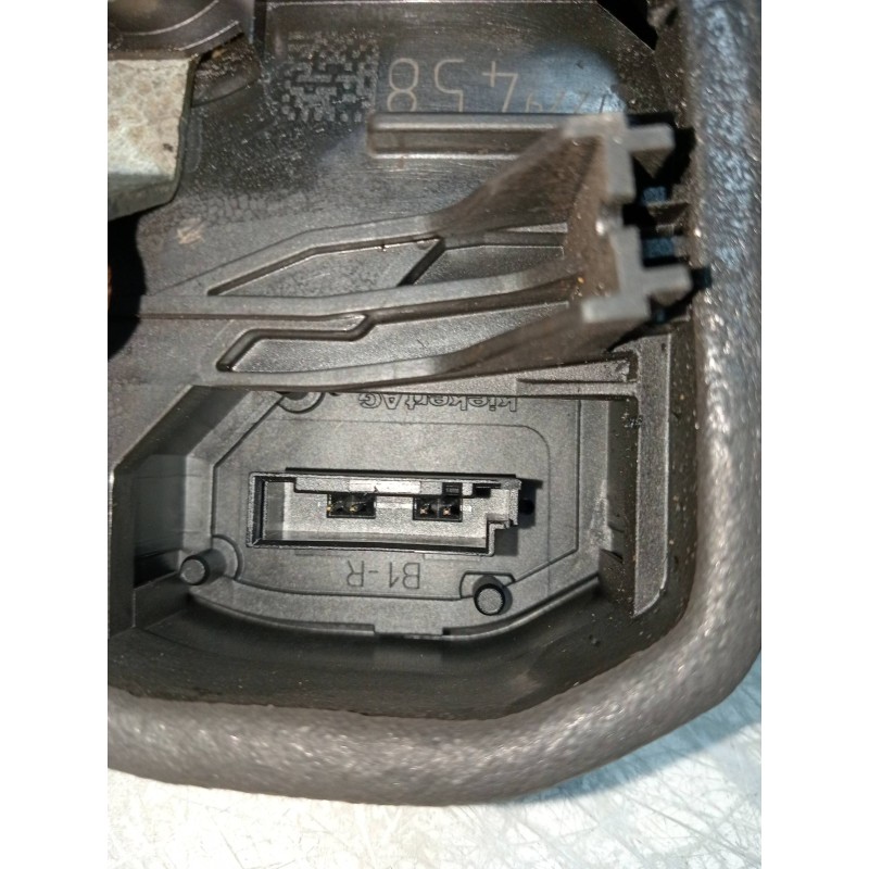 Recambio de motor cierre centralizado delantero derecho para bmw serie 5 lim. (f10) 520d referencia OEM IAM 7229458 A053702 4P