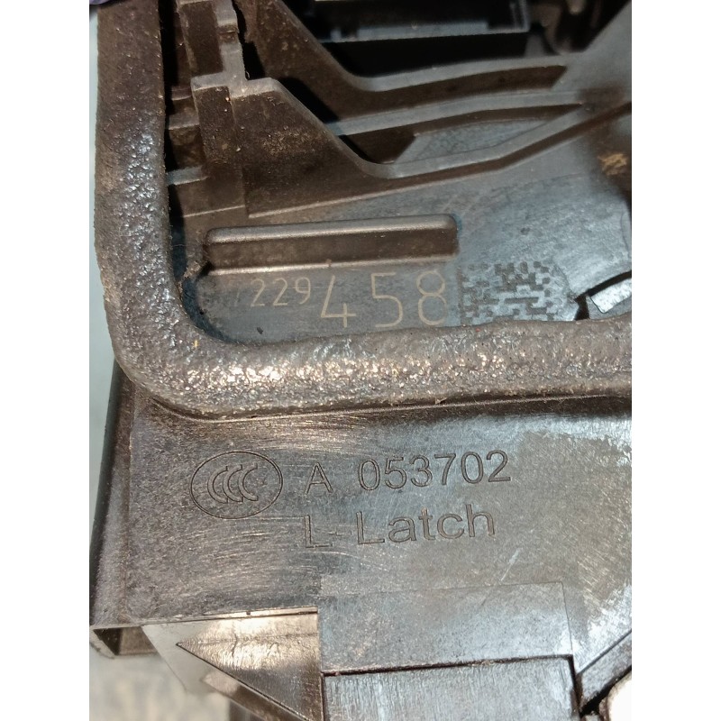 Recambio de motor cierre centralizado delantero derecho para bmw serie 5 lim. (f10) 520d referencia OEM IAM 7229458 A053702 4P