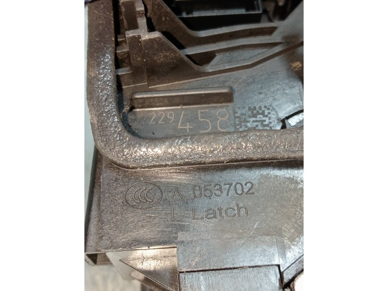 Recambio de motor cierre centralizado delantero derecho para bmw serie 5 lim. (f10) 520d referencia OEM IAM 7229458 A053702 4P