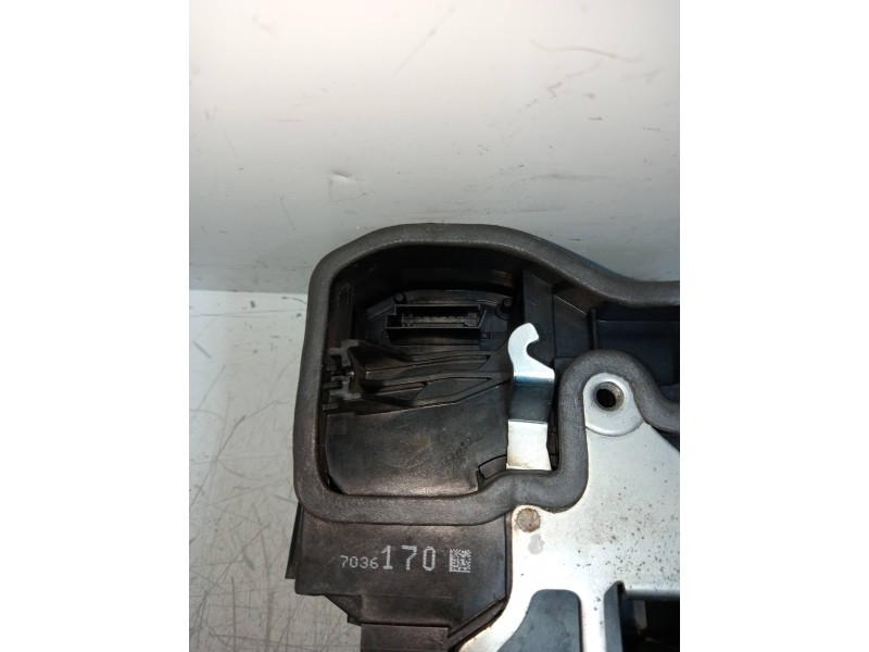 Recambio de motor cierre centralizado delantero derecho para bmw serie 5 berlina (e60) 530d referencia OEM IAM 7036170  4P