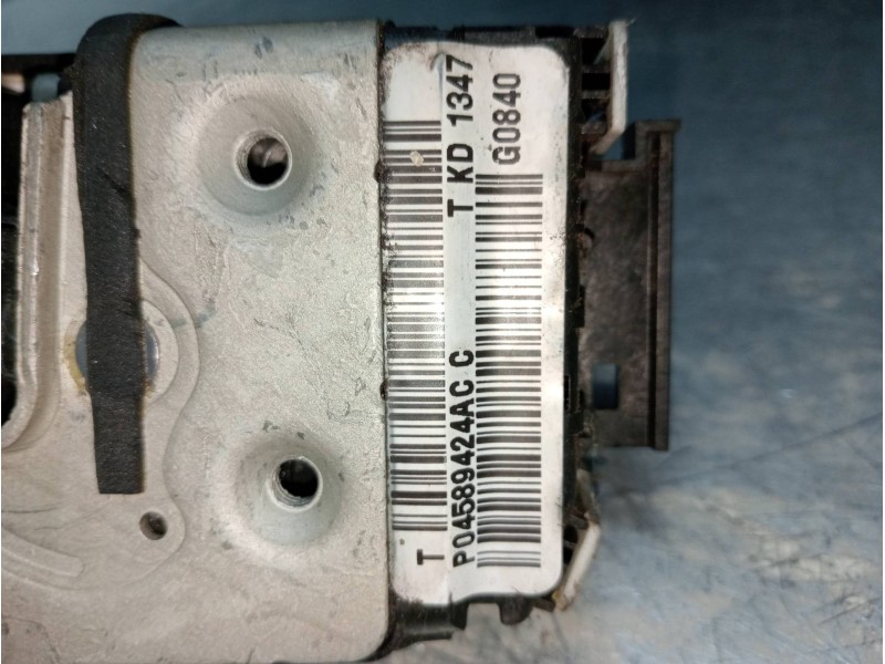 Recambio de motor cierre centralizado trasero derecho para chrysler sebring berlina 2.0 crd cat referencia OEM IAM 004589424AC  