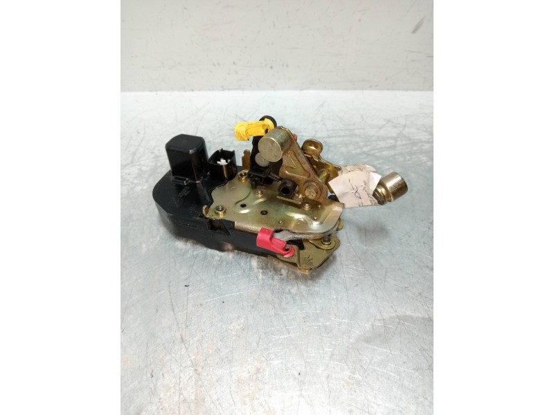 Recambio de motor cierre centralizado delantero derecho para chrysler voyager (rg) 2.8 crd cat referencia OEM IAM   5P