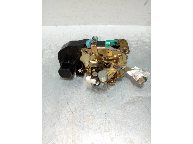 Recambio de motor cierre centralizado delantero izquierdo para chrysler voyager (rg) 2.8 crd cat referencia OEM IAM   4P