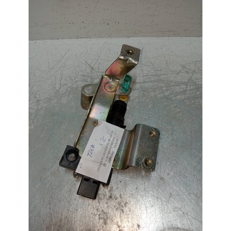 Recambio de motor cierre centralizado trasero izquierdo para chrysler pt cruiser (pt) 2.0 16v cat referencia OEM IAM   5P