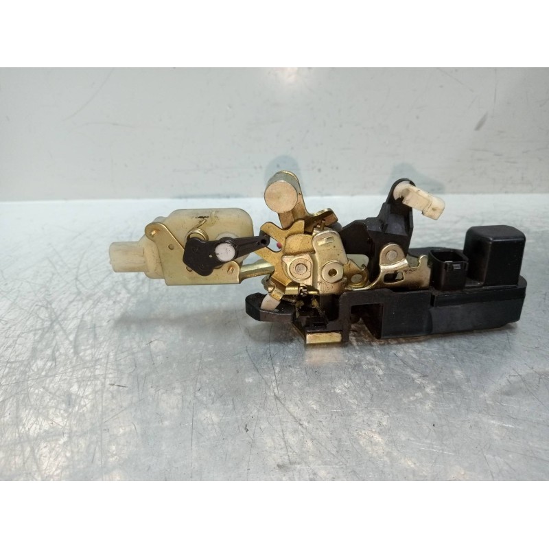 Recambio de motor cierre centralizado delantero derecho para chrysler pt cruiser cabrio 2.4 16v cat referencia OEM IAM   2P