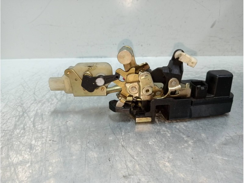 Recambio de motor cierre centralizado delantero derecho para chrysler pt cruiser cabrio 2.4 16v cat referencia OEM IAM   2P