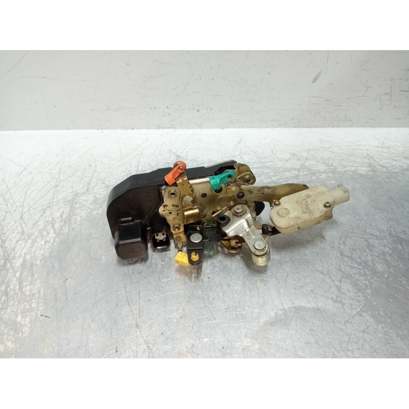 Recambio de motor cierre centralizado delantero izquierdo para chrysler pt cruiser cabrio 2.4 16v cat referencia OEM IAM   2P