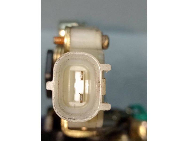 Recambio de motor cierre centralizado delantero izquierdo para chrysler pt cruiser cabrio 2.4 16v cat referencia OEM IAM   2P