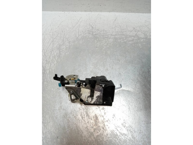 Recambio de motor cierre centralizado delantero derecho para chevrolet lacetti 2.0 diesel cat referencia OEM IAM   5P