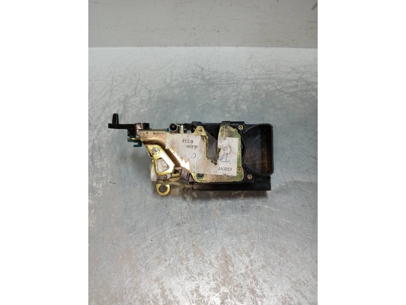Recambio de motor cierre centralizado trasero derecho para chevrolet lacetti 1.4 cat referencia OEM IAM   