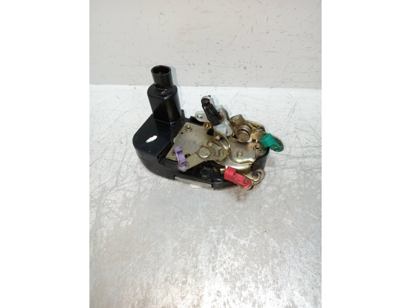Recambio de motor cierre centralizado delantero izquierdo para chrysler neon (pl) 2.0 16v cat referencia OEM IAM   4P