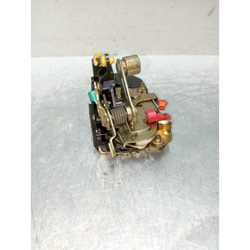 Recambio de motor cierre centralizado delantero izquierdo para chrysler pt cruiser (pt) 2.0 16v cat referencia OEM IAM   5P