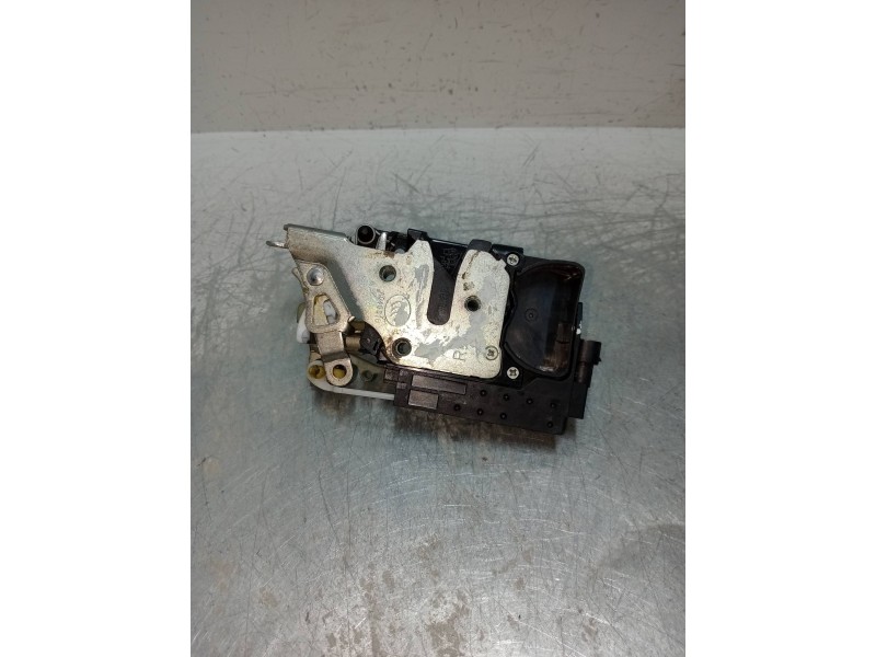 Recambio de motor cierre centralizado delantero derecho para chevrolet aveo ls referencia OEM IAM  3P 