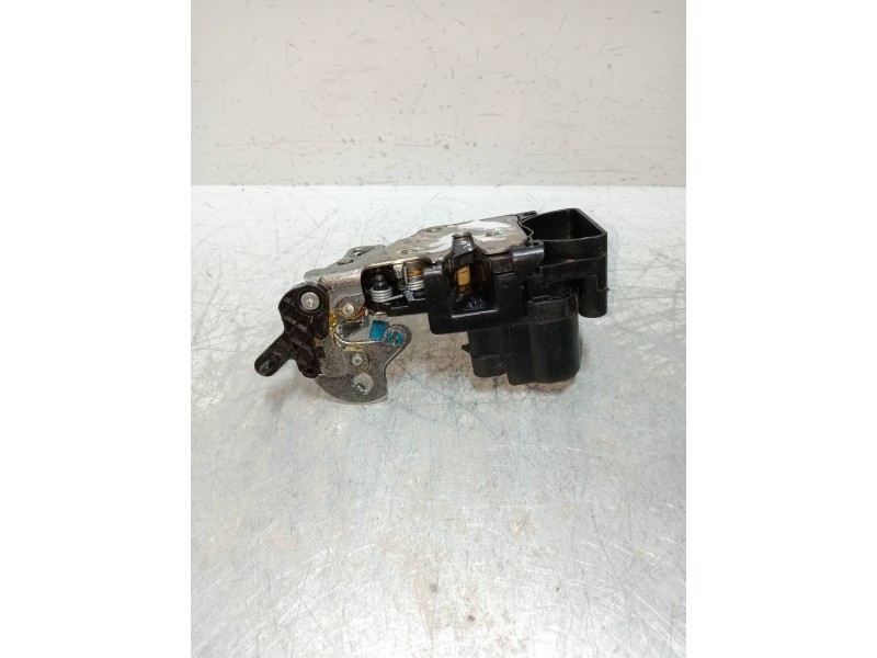 Recambio de motor cierre centralizado trasero izquierdo para chevrolet kalos 1.2 se referencia OEM IAM   5P