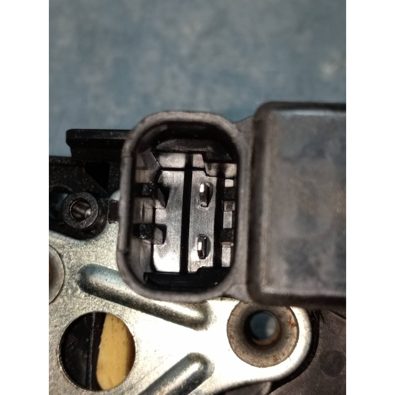 Recambio de motor cierre centralizado trasero izquierdo para chevrolet kalos 1.2 se referencia OEM IAM   5P