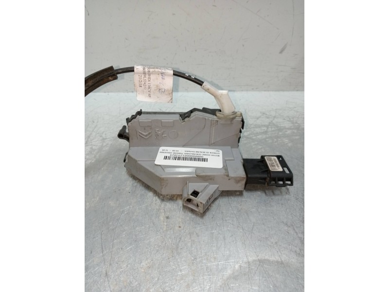 Recambio de motor cierre centralizado trasero izquierdo para citroen c5 berlina exclusive referencia OEM IAM 574395 A01775 4P