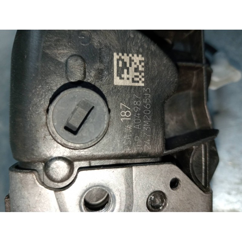 Recambio de motor cierre centralizado trasero izquierdo para citroen c5 berlina millenium referencia OEM IAM 006187 A04987 4P