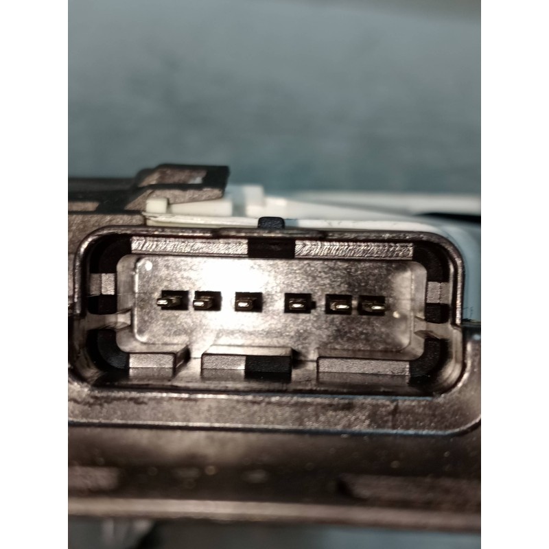 Recambio de motor cierre centralizado delantero izquierdo para citroen c5 berlina millenium referencia OEM IAM 006182 A04946 4P