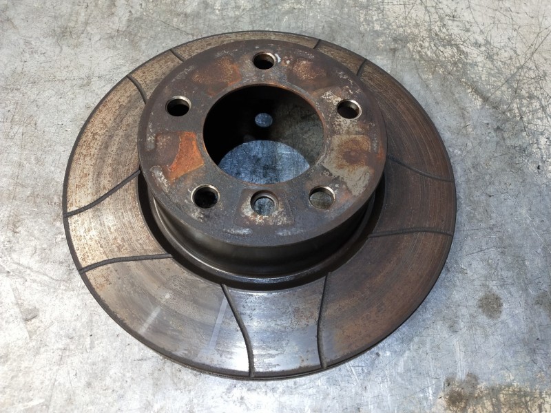 Recambio de disco freno delantero para bmw serie 1 berlina (e81/e87) 118d referencia OEM IAM   VENTILADO