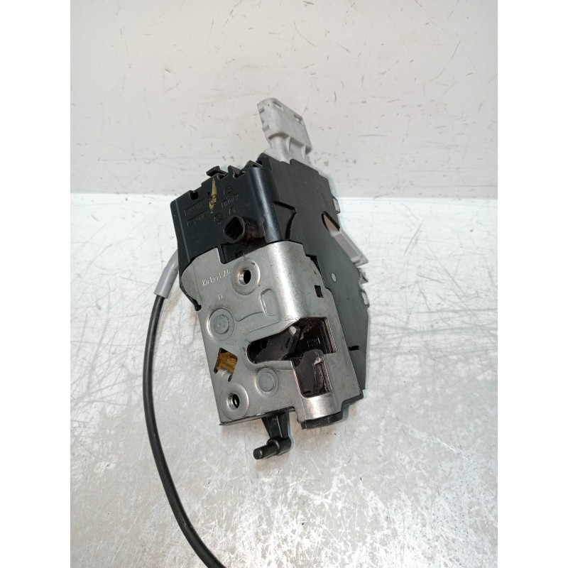 Recambio de motor cierre centralizado delantero derecho para citroen c4 coupe 1.6 16v hdi fap referencia OEM IAM 9683417380  3P