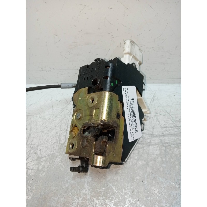Recambio de motor cierre centralizado delantero derecho para citroen c4 berlina 1.6 16v cat (nfu / tu5jp4) referencia OEM IAM 96