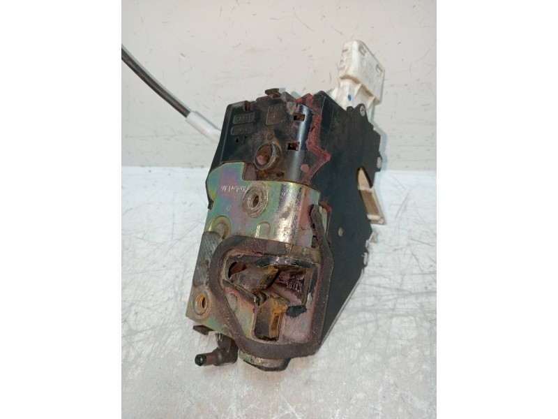 Recambio de motor cierre centralizado delantero derecho para citroen c4 coupe vtr referencia OEM IAM 9647173880  3P