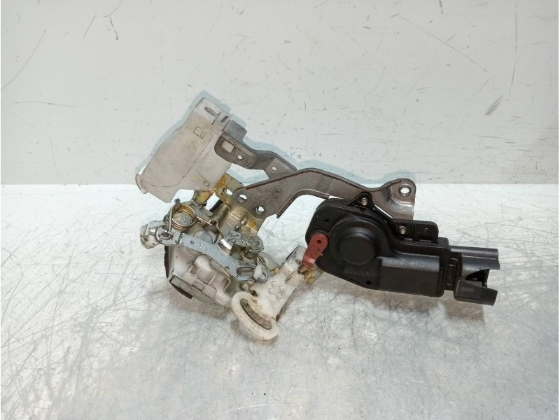 Recambio de motor cierre centralizado delantero derecho para citroen c1 1.0 cat (384f) referencia OEM IAM   5P