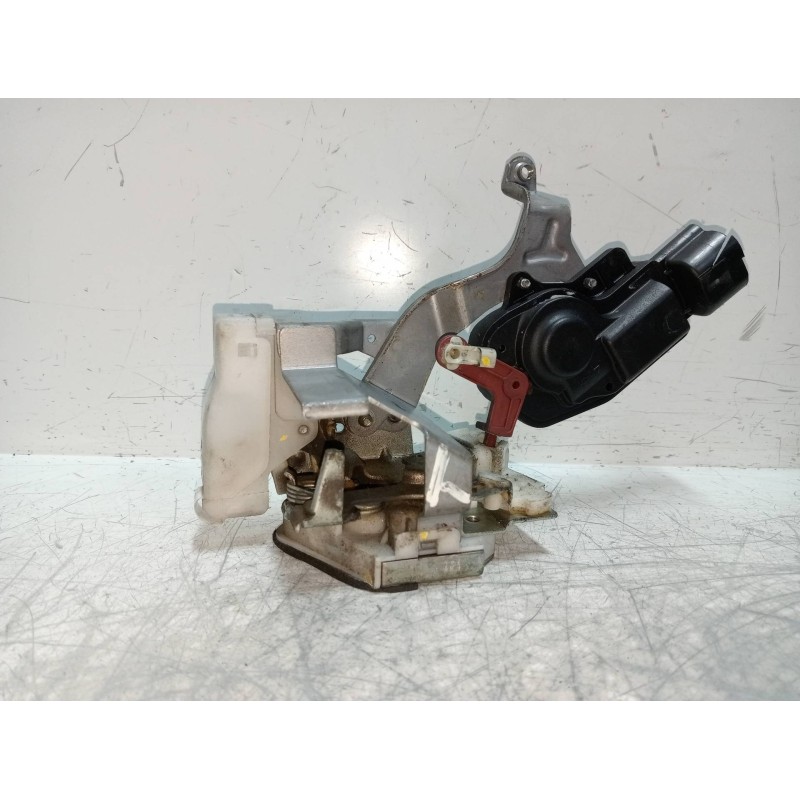 Recambio de motor cierre centralizado trasero derecho para citroen c1 1.0 cat (384f) referencia OEM IAM   5P