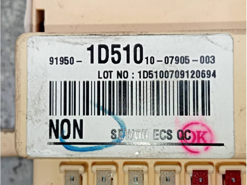 Recambio de caja reles / fusibles para kia carens (un) concept referencia OEM IAM 919501D51010 07905003 