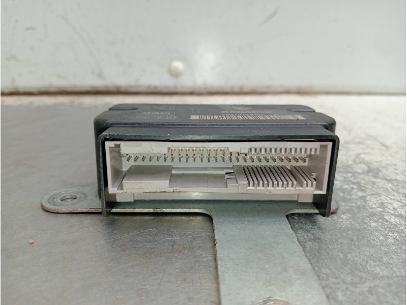 Recambio de kit airbag para renault clio iv technofeel referencia OEM IAM A2C80613911 985101389RA 