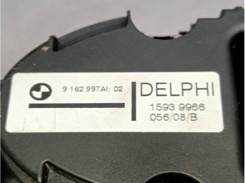 Recambio de mando elevalunas delantero derecho para bmw serie 1 berlina (e81/e87) 118d referencia OEM IAM 9162997 15939966 3P