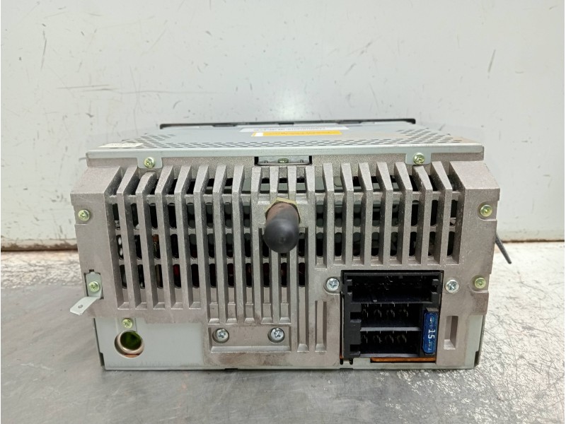 Recambio de sistema audio / radio cd para kia carens (un) concept referencia OEM IAM HN445UN 1002759 USL7201277