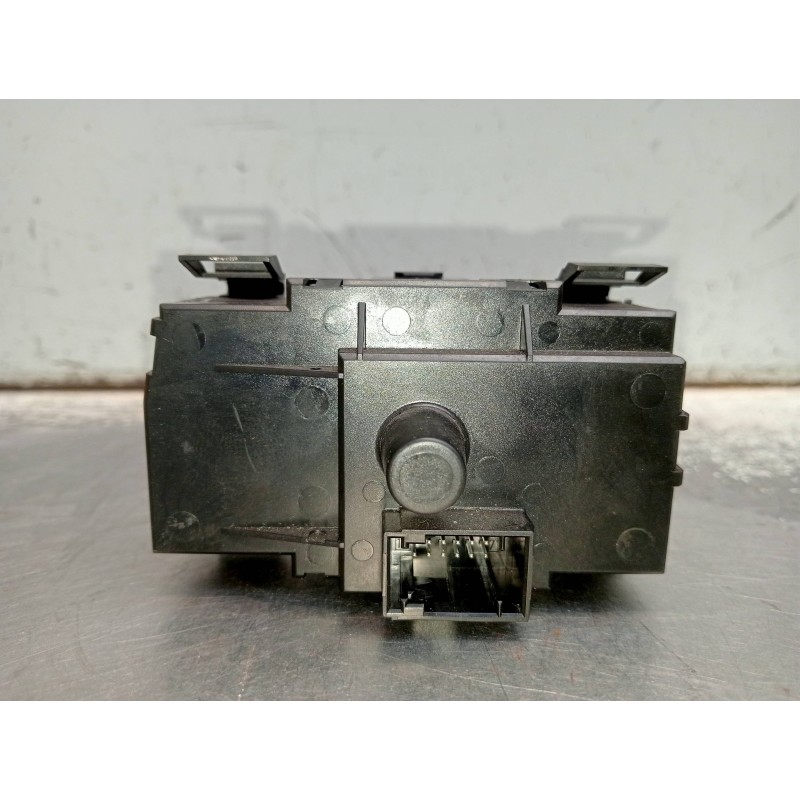 Recambio de mando luces para bmw serie 1 berlina (e81/e87) 118d referencia OEM IAM 6932794 33600102 INTERRUPTOR