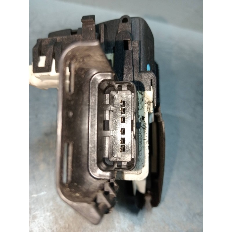 Recambio de motor cierre centralizado trasero izquierdo para citroen c3 1.4 hdi referencia OEM IAM 732314 A04095 5P