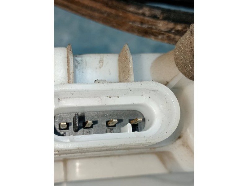 Recambio de motor cierre centralizado delantero derecho para citroen c3 pluriel 1.6 16v sensodrive referencia OEM IAM   2P