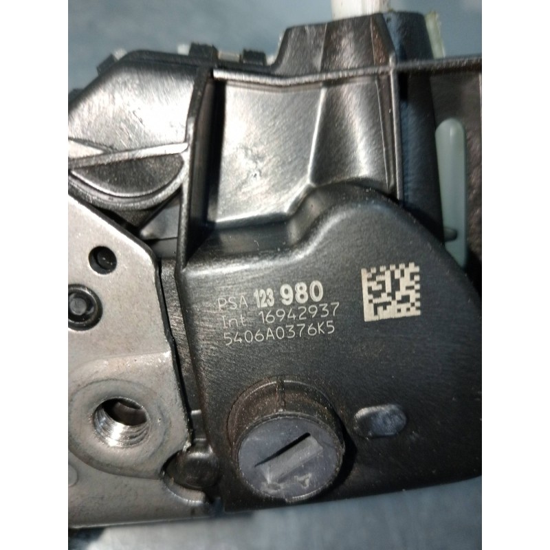 Recambio de motor cierre centralizado delantero derecho para citroen c3 shine referencia OEM IAM 123980 16942937 5P
