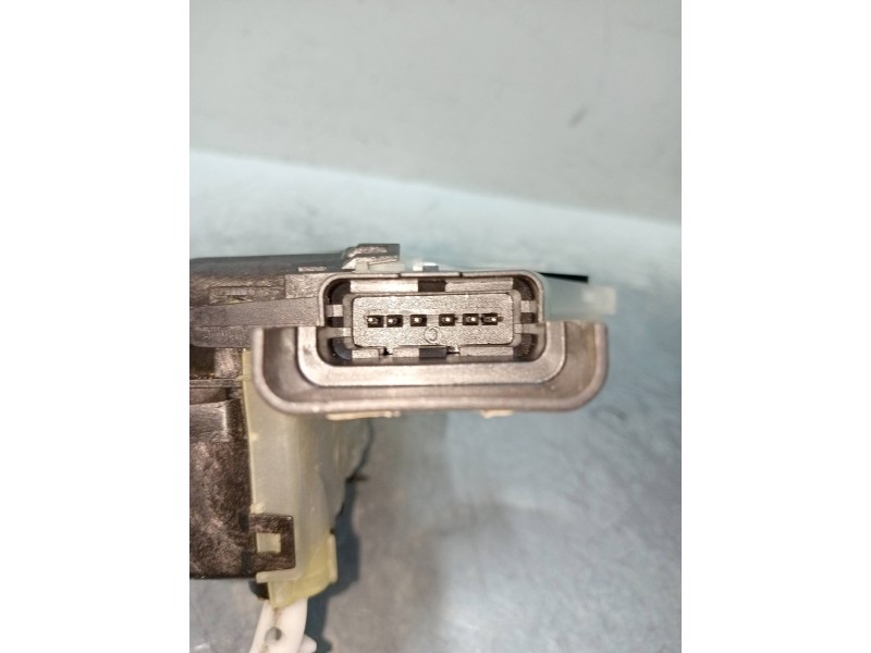 Recambio de motor cierre centralizado delantero izquierdo para citroen c3 shine referencia OEM IAM   5P