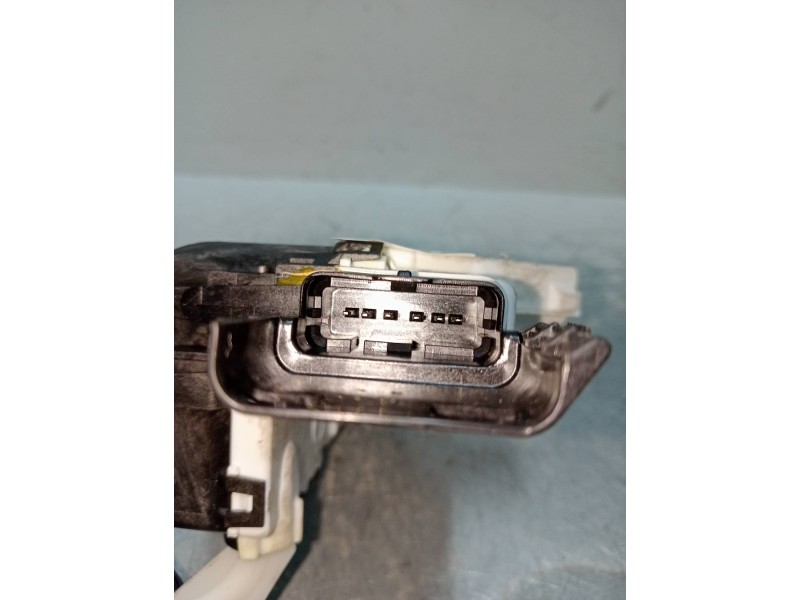 Recambio de motor cierre centralizado trasero izquierdo para citroen c3 1.6 hdi fap referencia OEM IAM 006248 A04994 5P